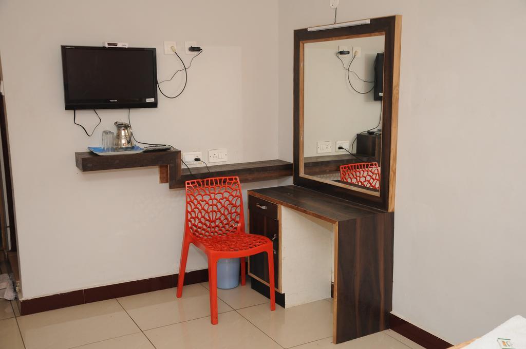 กรีน แอปเปิล เรสซิเดนซ์ Hotel อูตี ภายนอก รูปภาพ